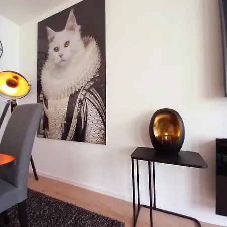 Apartment Little Hollywood *