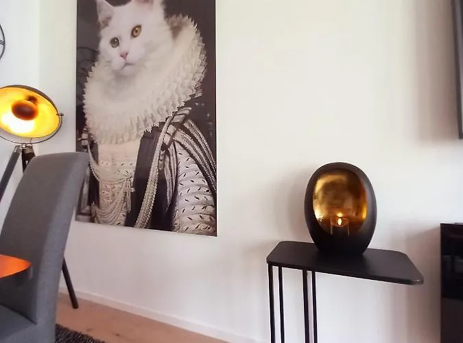 Apartment Little Hollywood *